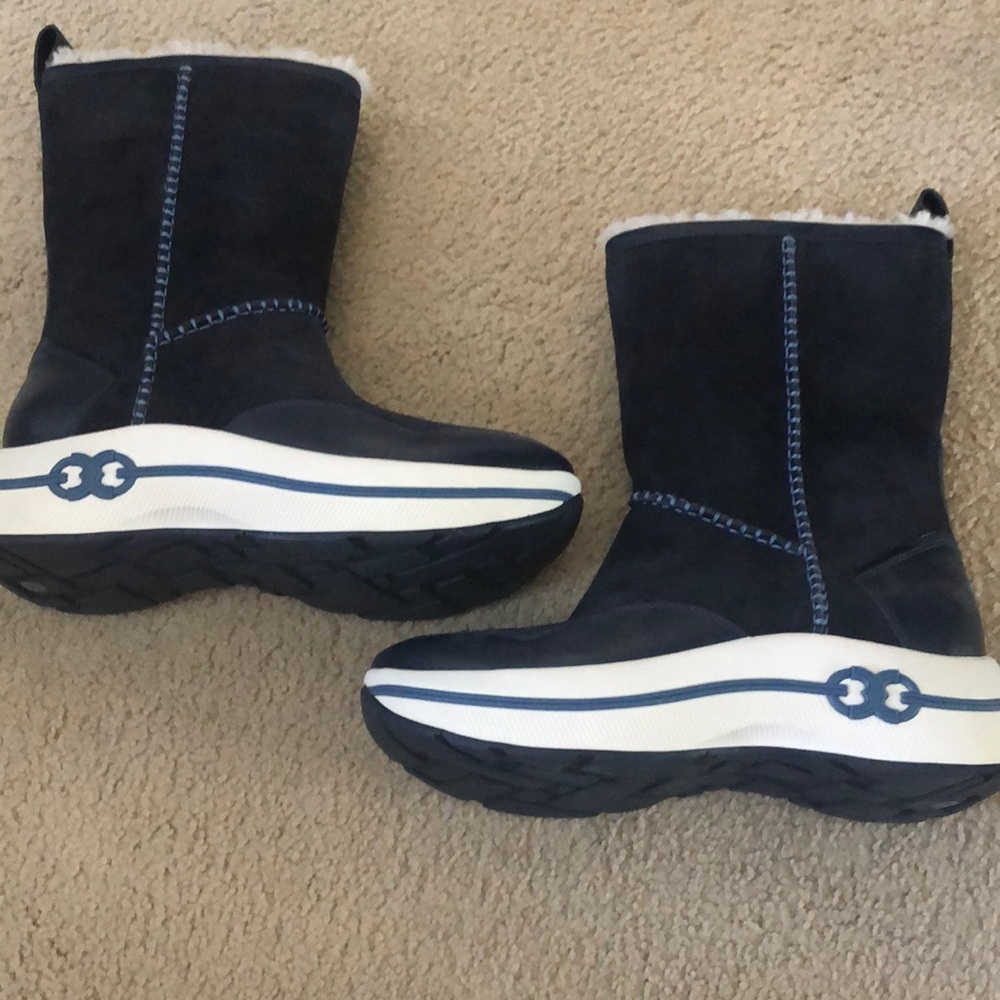 Tory Burch Gemini Link Boots